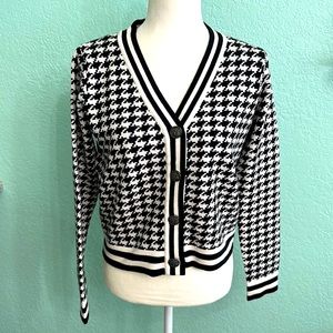 NWOT Houndstooth Varsity Sweater